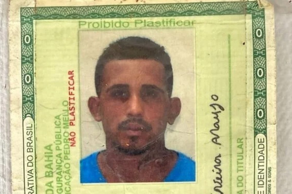 Jovem morre após ser baleado ao receber pizza em portaria de residencial em Feira de Santana