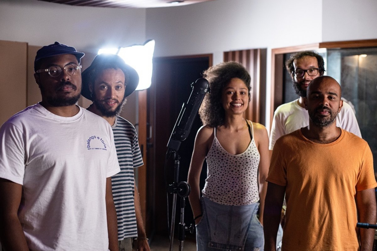 Orquestra Laboratório Bastet, grupo de investigação, improvisação e composição, lança o segundo álbum