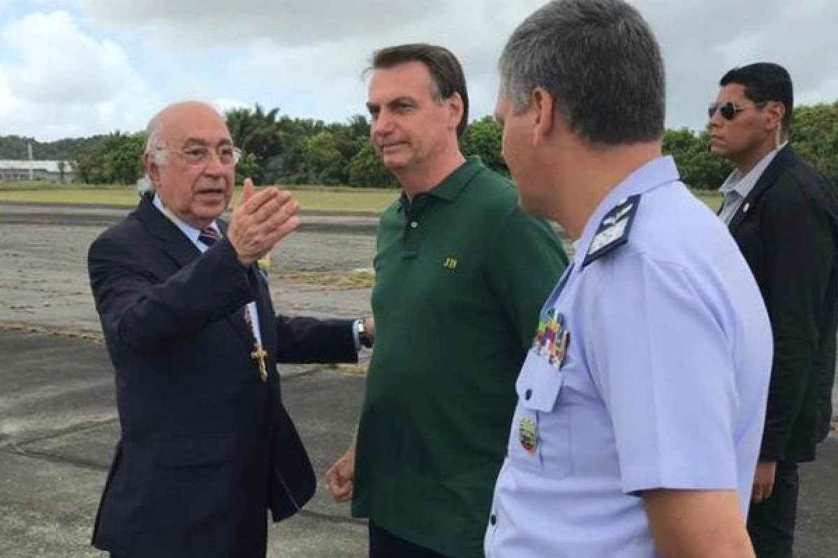 Bolsonaro deixa Base Naval e segue para Brasília onde vai passar Ano Novo