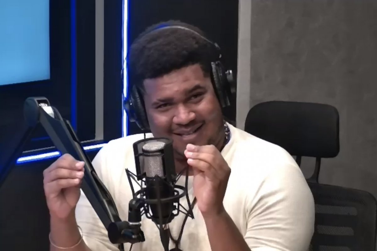 Vídeo: "Ponte Salvador-Itaparica não é para diminuir tempo de espera", diz Moisés dos Palmares no Podomblé