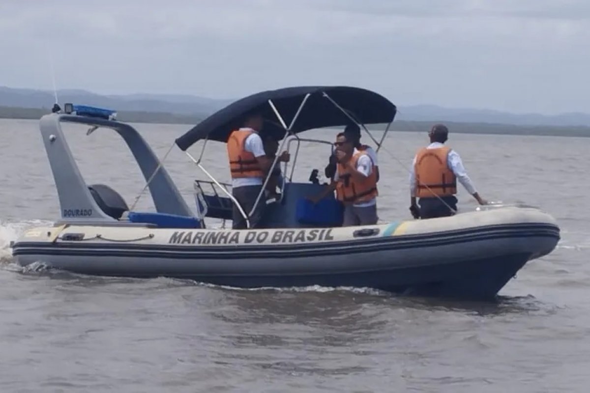 Homem que sumiu após naufrágio é encontrado morto no sul da Bahia