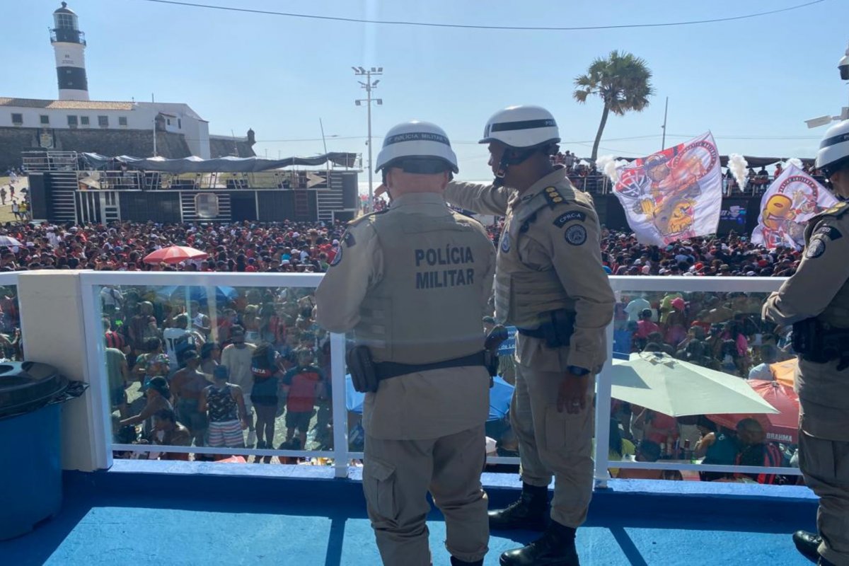 Festejos pela promoção do Vitória à Série A transcorrem sem violência