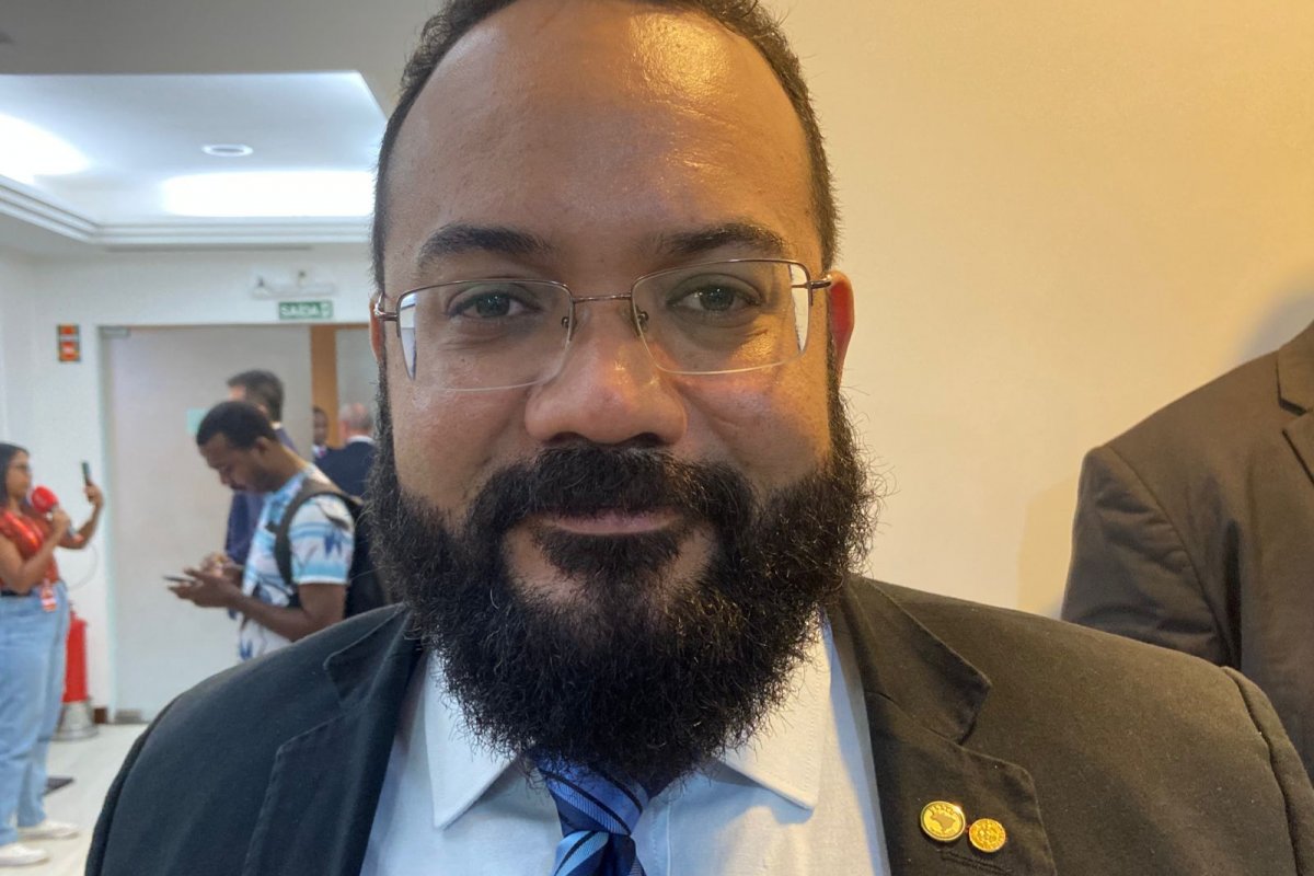 Leandro de Jesus critica novo pedido de empréstimo do governador: ‘PT deixou estado falido’