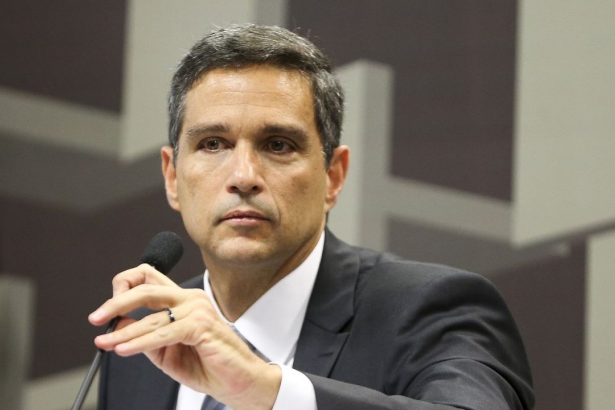 Parcelado sem juros aumenta valor de crédito direto ao consumidor, diz Campos Neto