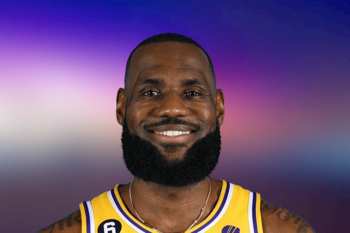 LeBron James faz história e atinge 39 mil pontos na NBA