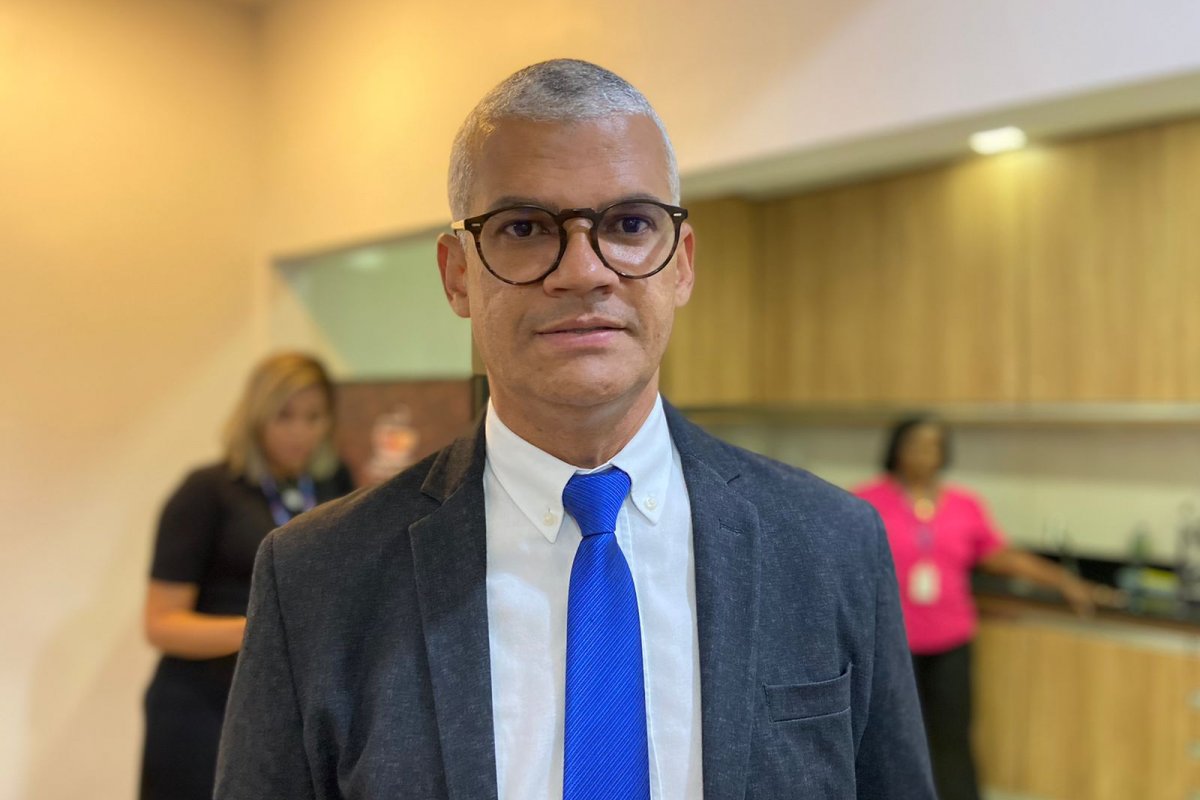 Deputado critica novo pedido de empréstimo de Jerônimo: ‘não dá para ficar dando cheque em branco’