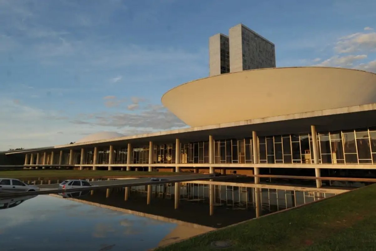 Governo pretende votar apostas esportivas e taxação de offshore na próxima semana