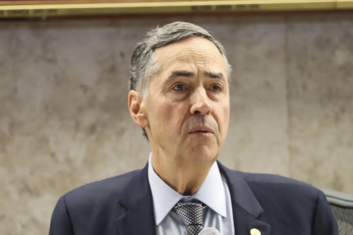 Vídeo: Barroso afirma que Corte tem sido alvo de mudanças que ''não constituem para a institucionalidade do país''