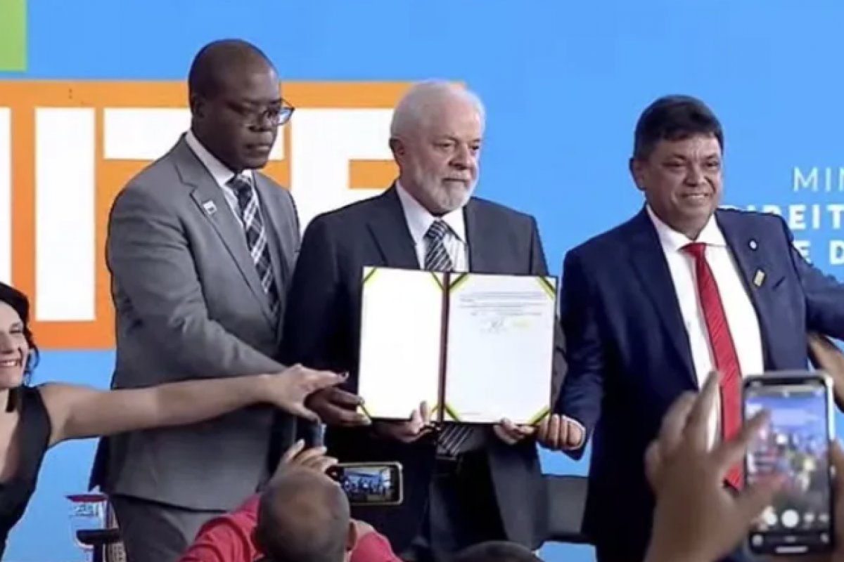Governo anuncia iniciativa que prevê R$ 6 bilhões para pessoas com deficiência