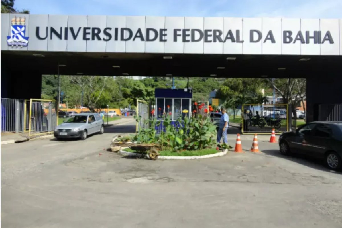 Professor da Ufba, demitido por assédio sexual, alega condição mental