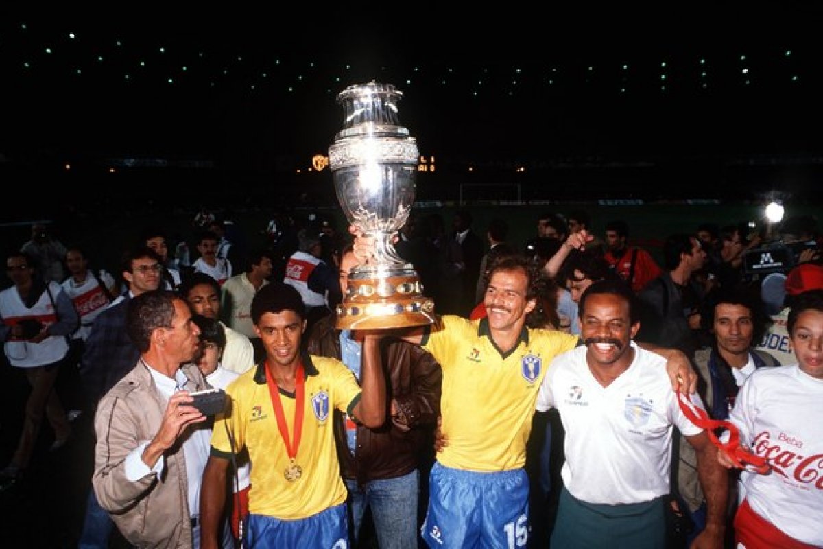 Das vaias à consagração do ataque do Tetra na última conquista de Copa América em casa