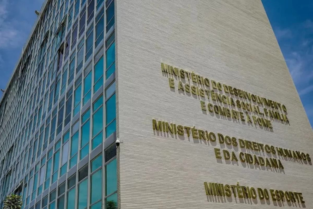 Ministério Desenvolvimento Social tem 55 obras estagnadas