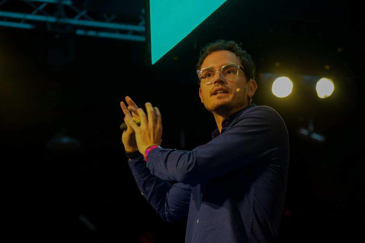 Oportunidade de fim de ano: especialista explica como transformar o temporário em algo fixo!