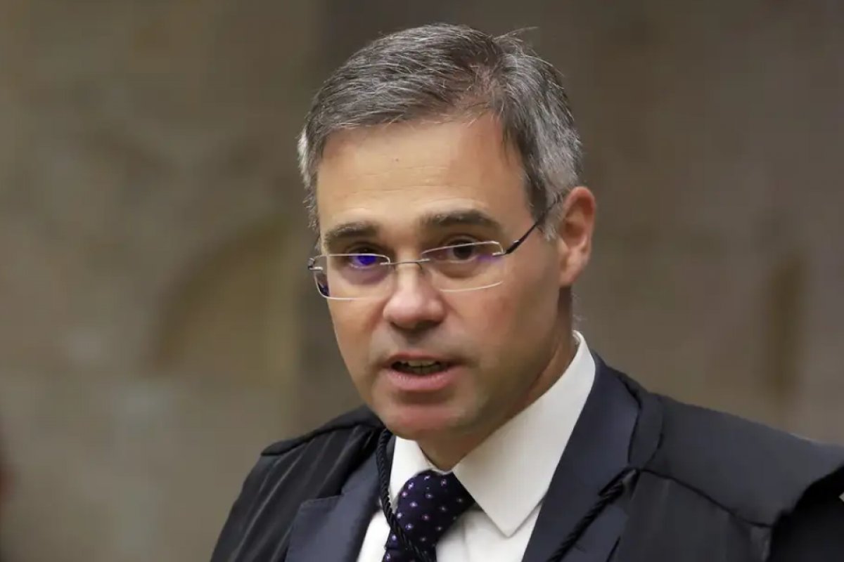 STF forma maioria para liberar pagamento de precatórios pelo governo Lula; Mendonça paralisa julgamento