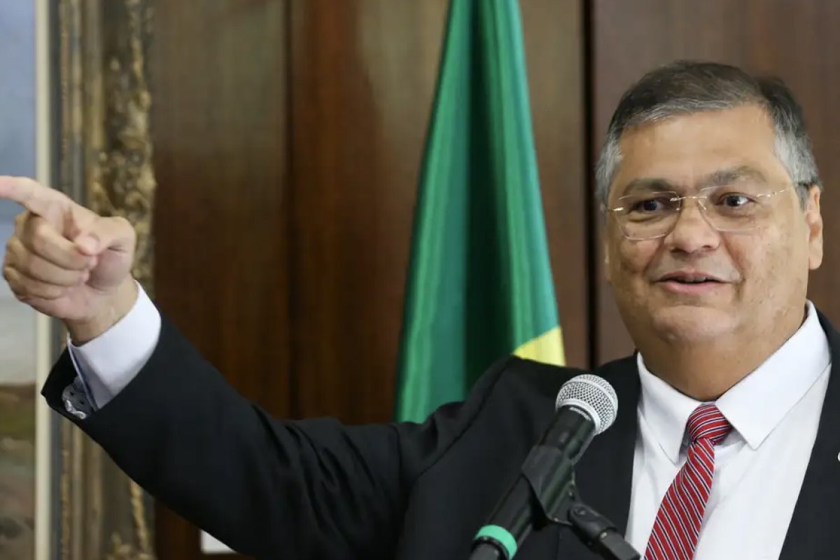 Dino será sabatinado na CCJ no dia 13 de dezembro