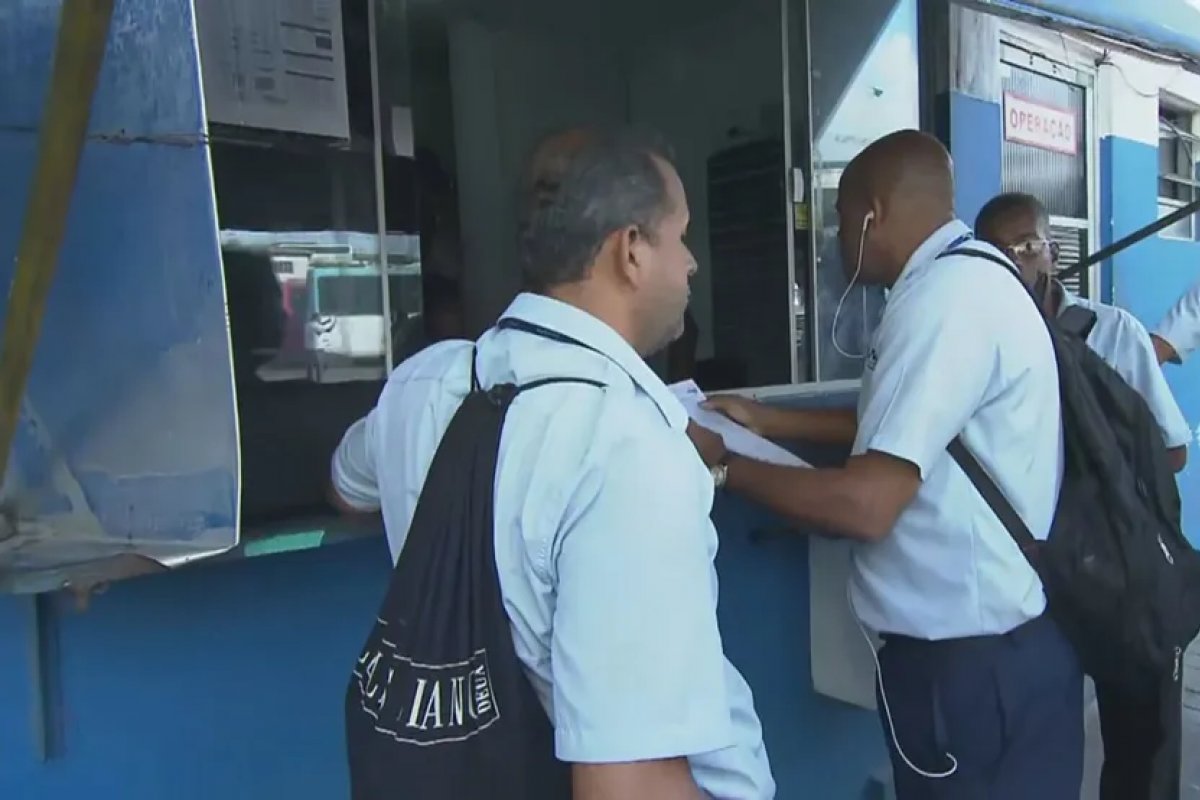 Greve de rodoviários da RMS é encerrada após duas horas do início