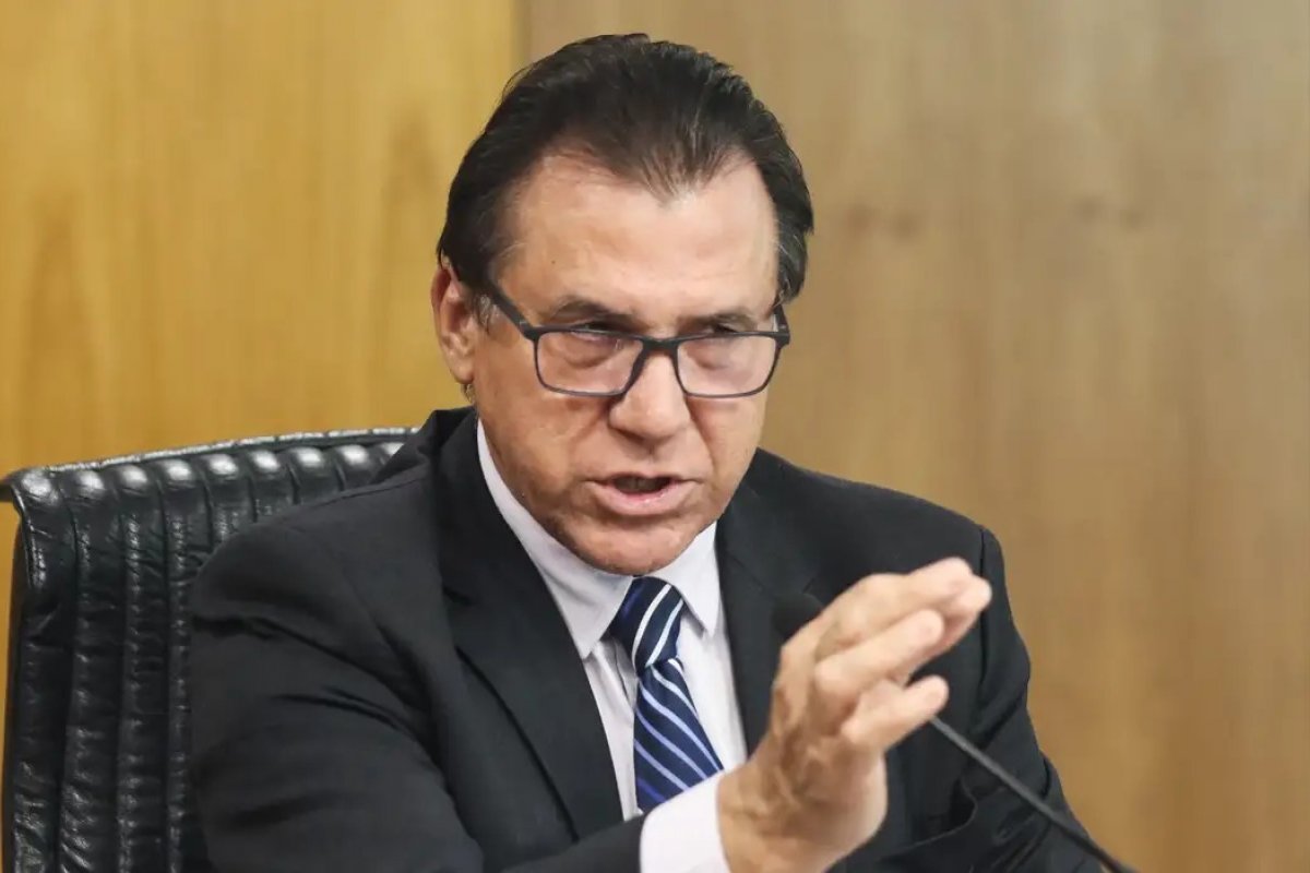 Projeto sobre saque-aniversário do FGTS só deve ser enviado em 2024, diz Marinho 