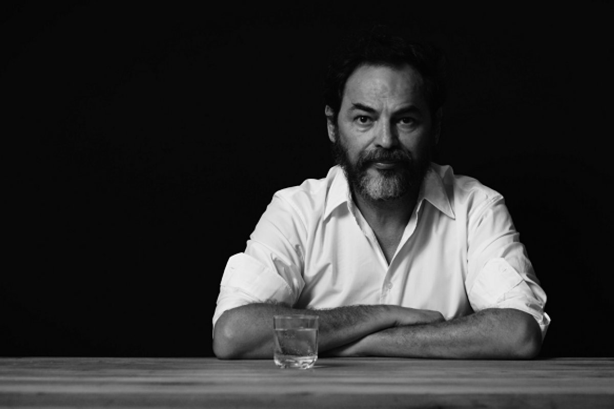 Exposição “NINO CAIS | Cada Pessoa Guarda Um Museu Dentro de Si” chega à Caixa Cultural Salvador!