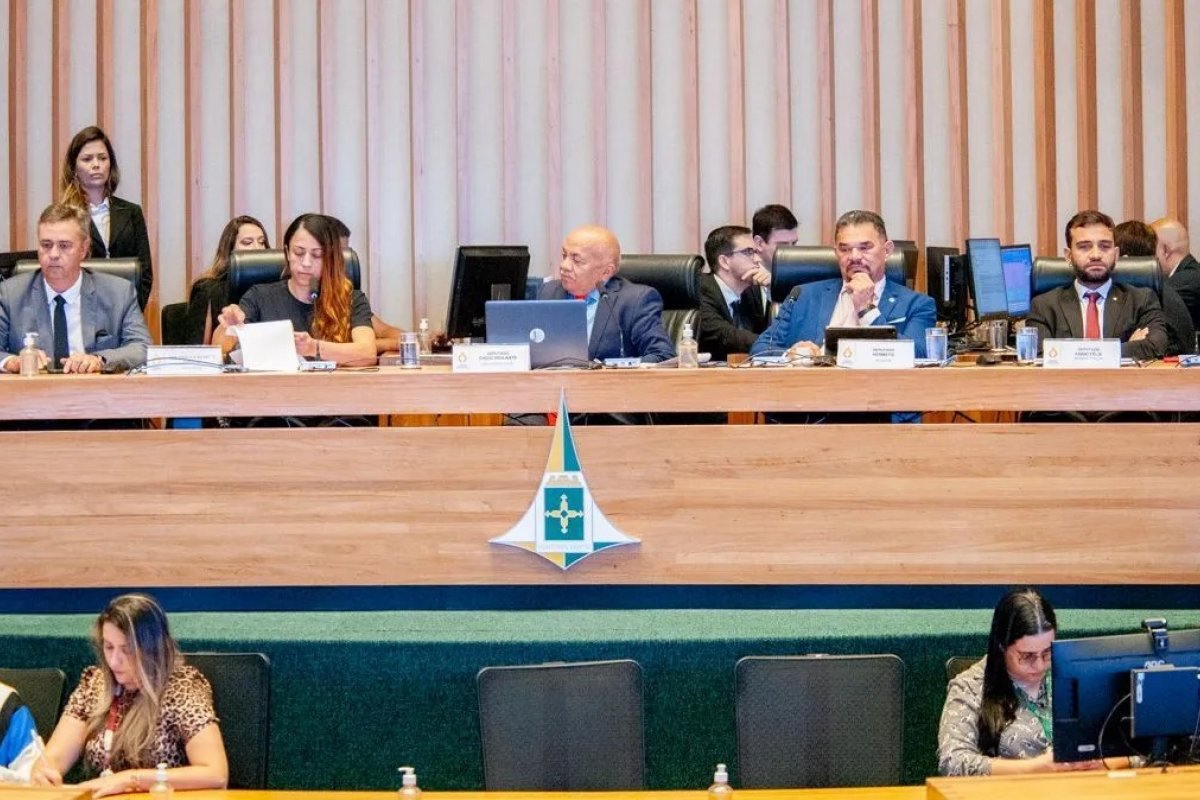 Relator da CPI do DF solicita indiciamento de Gonçalves Dias