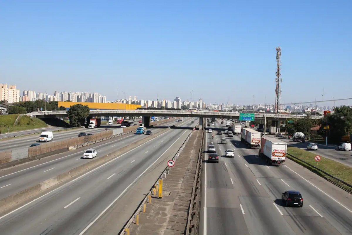 Estudo aponta que mais de 65% das rodovias no Brasil estão em más condições