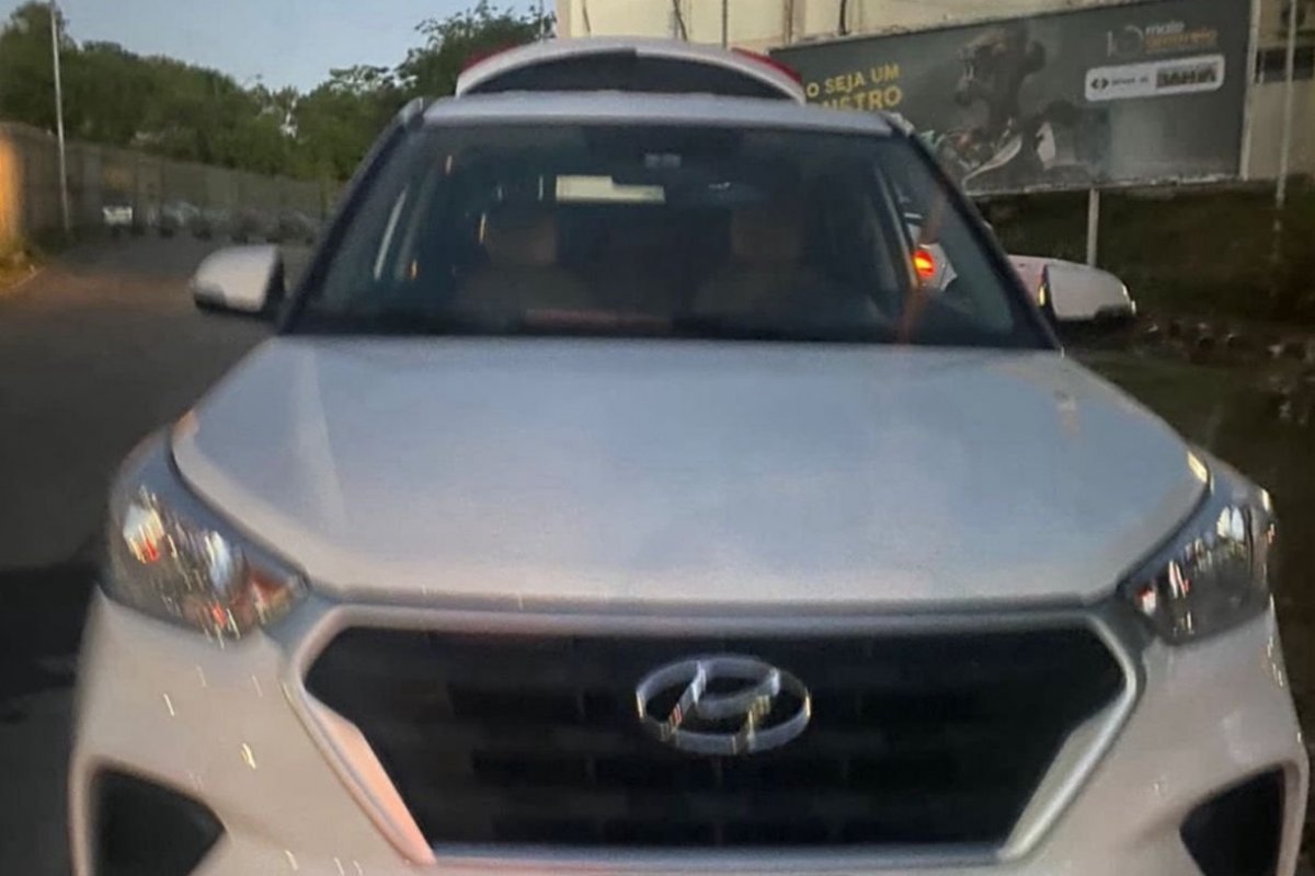 Suspeitos são presos por roubo de veículo em São Caetano