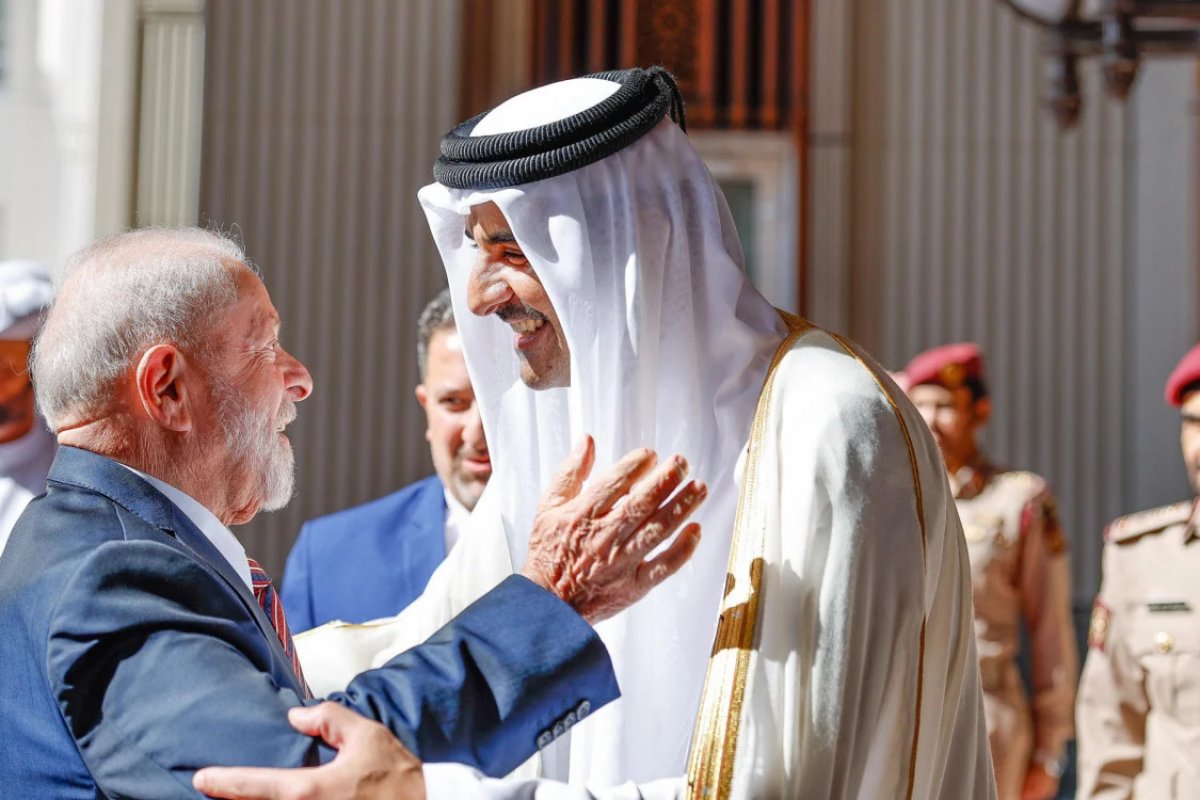 Vídeo: Lula destaca retorno do Brasil à geopolítica mundial durante evento no Catar