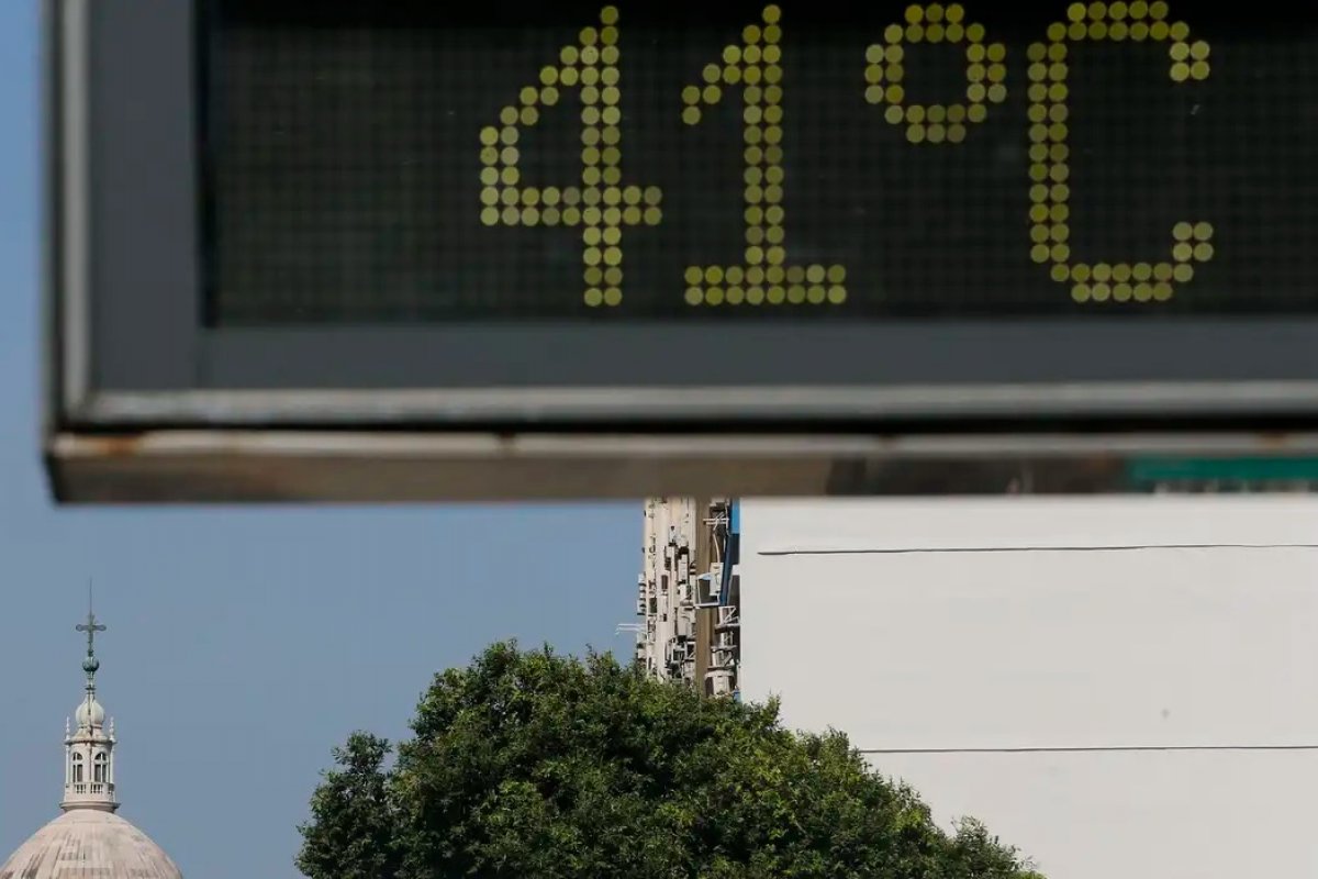 Mundo fica 1,4°C mais quente em 2023 e bate recorde