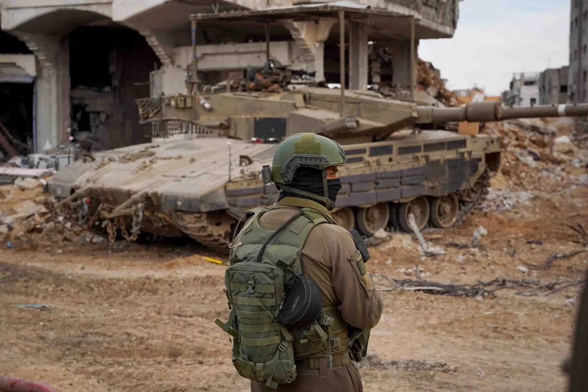 Israel retoma ofensiva contra Hamas após grupo terrorista violar acordo de trégua