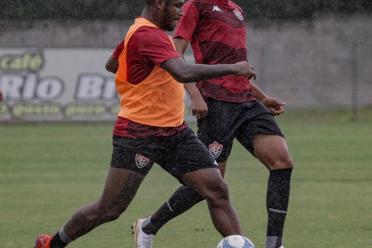 Vitória se reapresenta para temporada 2020