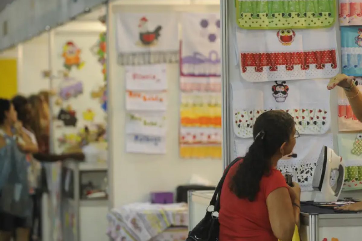 Micro e pequenas indústrias brasileiras revelam não ter dificuldades para pagar 13º salário em 2023