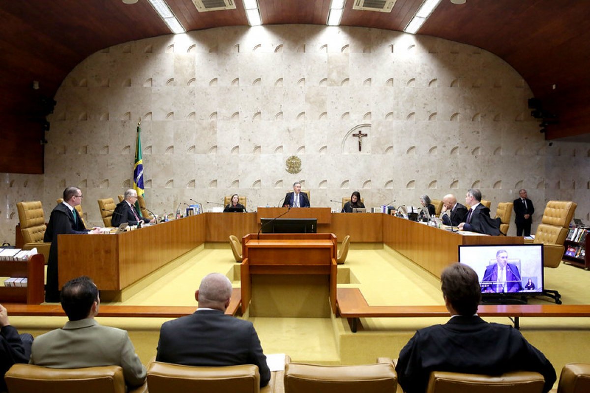 STF engata decisões controversas para liberdade de expressão em sintonia com TSE