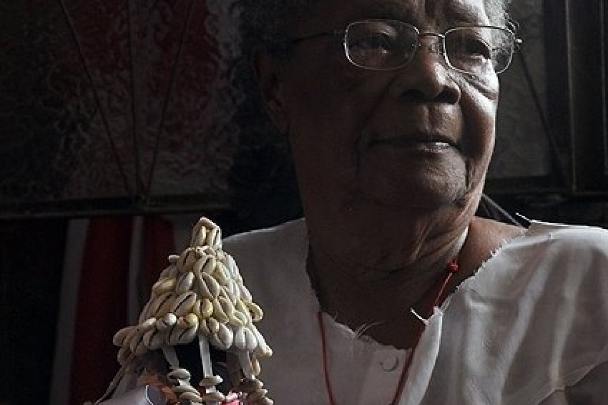 Akọ̀wé Ṣángò: a Secretária de Xangô