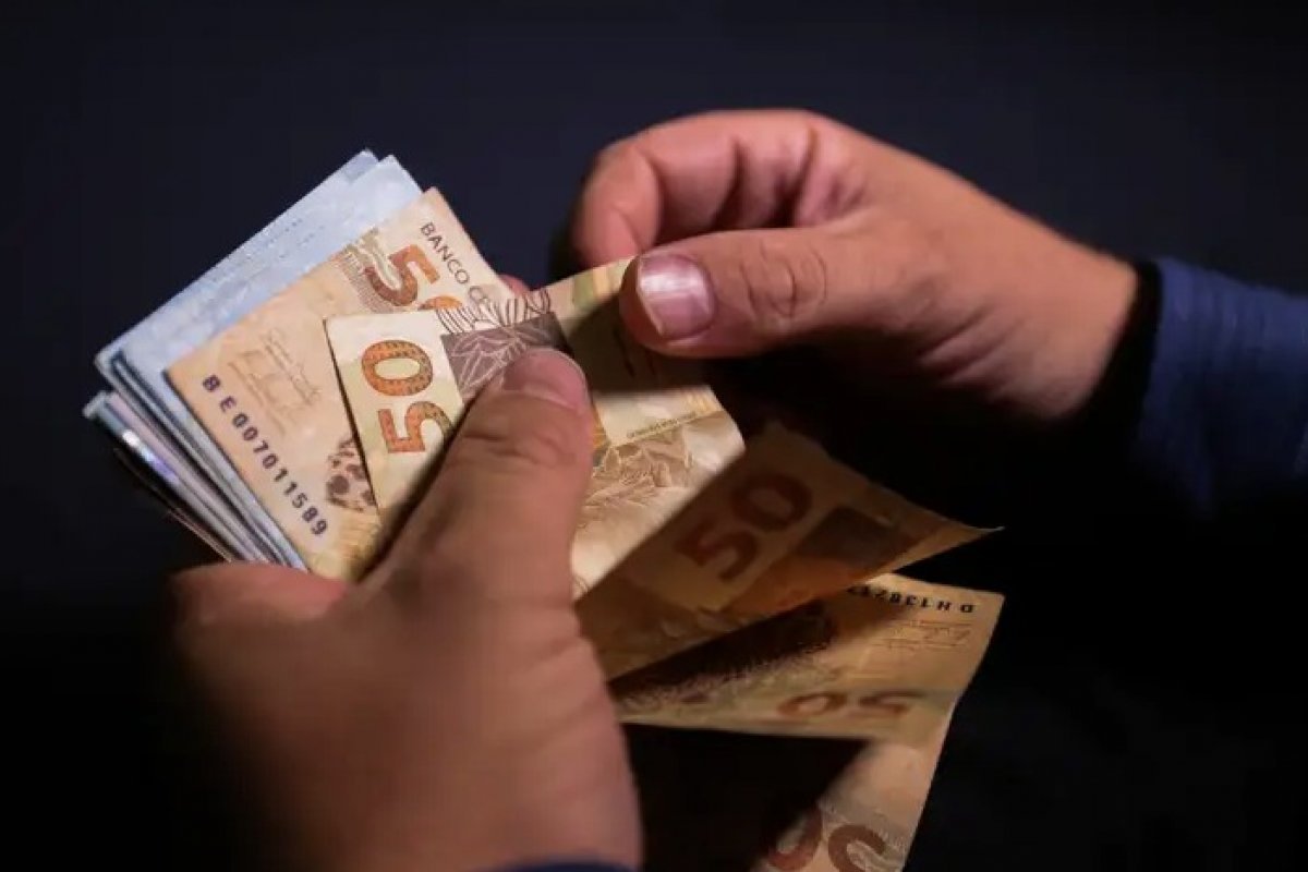 Veja quais profissões devem pagar os maiores salários em 2024