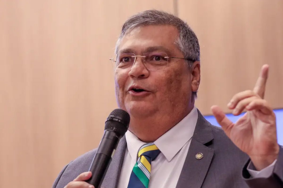 Indicação de Flávio Dino ao STF enfrenta resistência no Senado