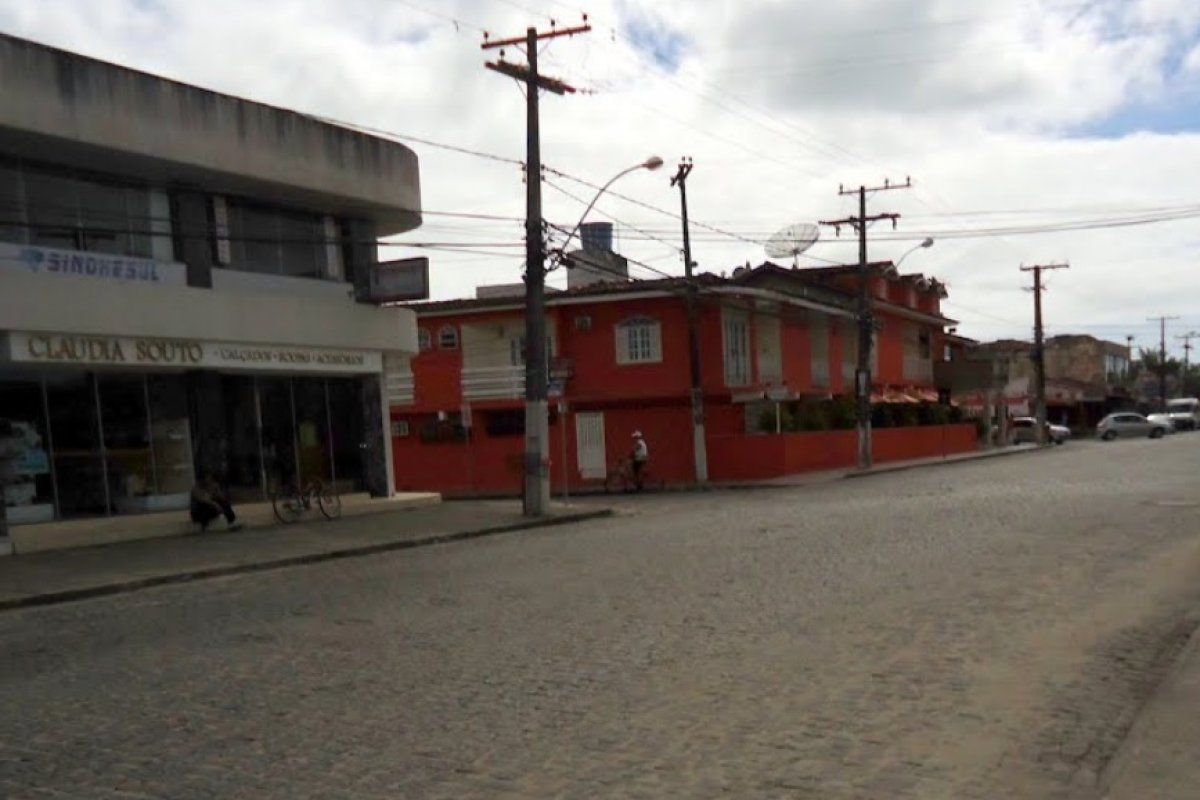 Homem tem olho perfurado por um ferro durante uma briga no sul da Bahia