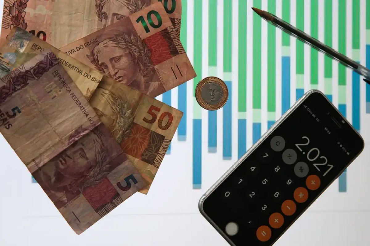 PIB supera projeções e tem leve alta de 0,1% no 3º trimestre do ano, aponta IBGE