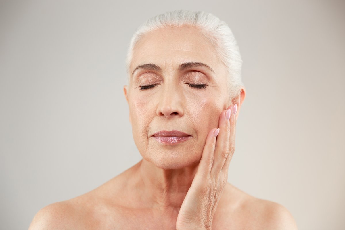 Tratamento inovador promove o rejuvenescimento da pele facial!