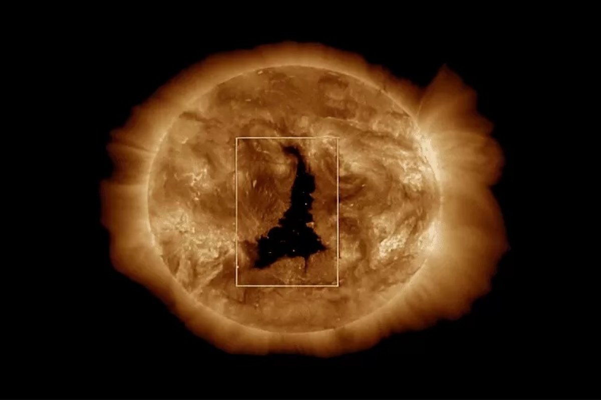 Buraco de 800 mil km é localizado no Sol, revela Nasa
