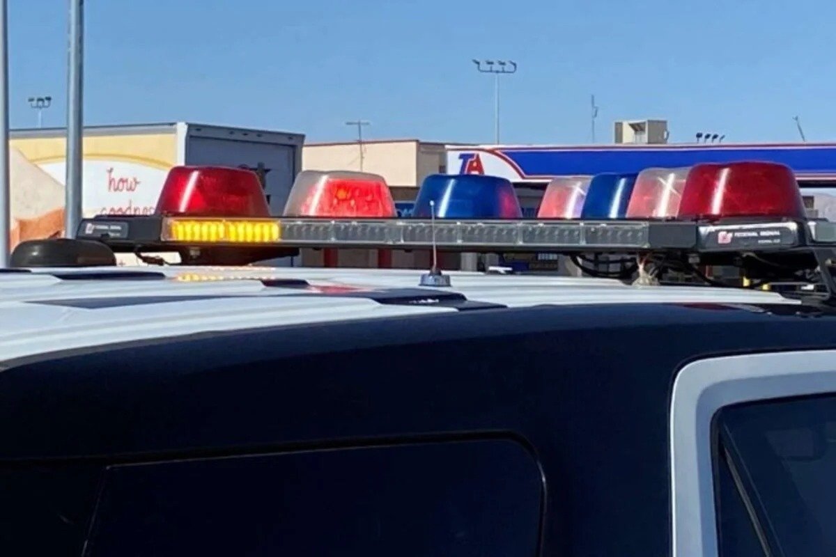 Atirador deixa 3 mortos ao invadir campus da Universidade de Nevada, nos EUA