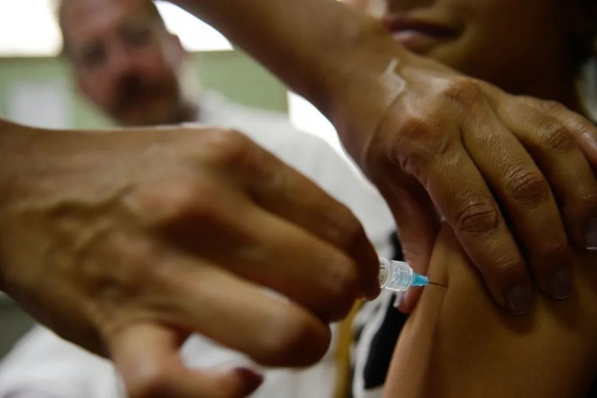 Mortalidade por cânceres ligados ao HPV é alta e pode ser evitada com prevenção primária, aponta pesquisa