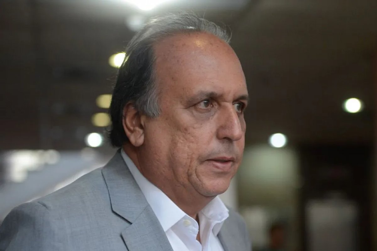 Justiça bloqueia bens de Pezão