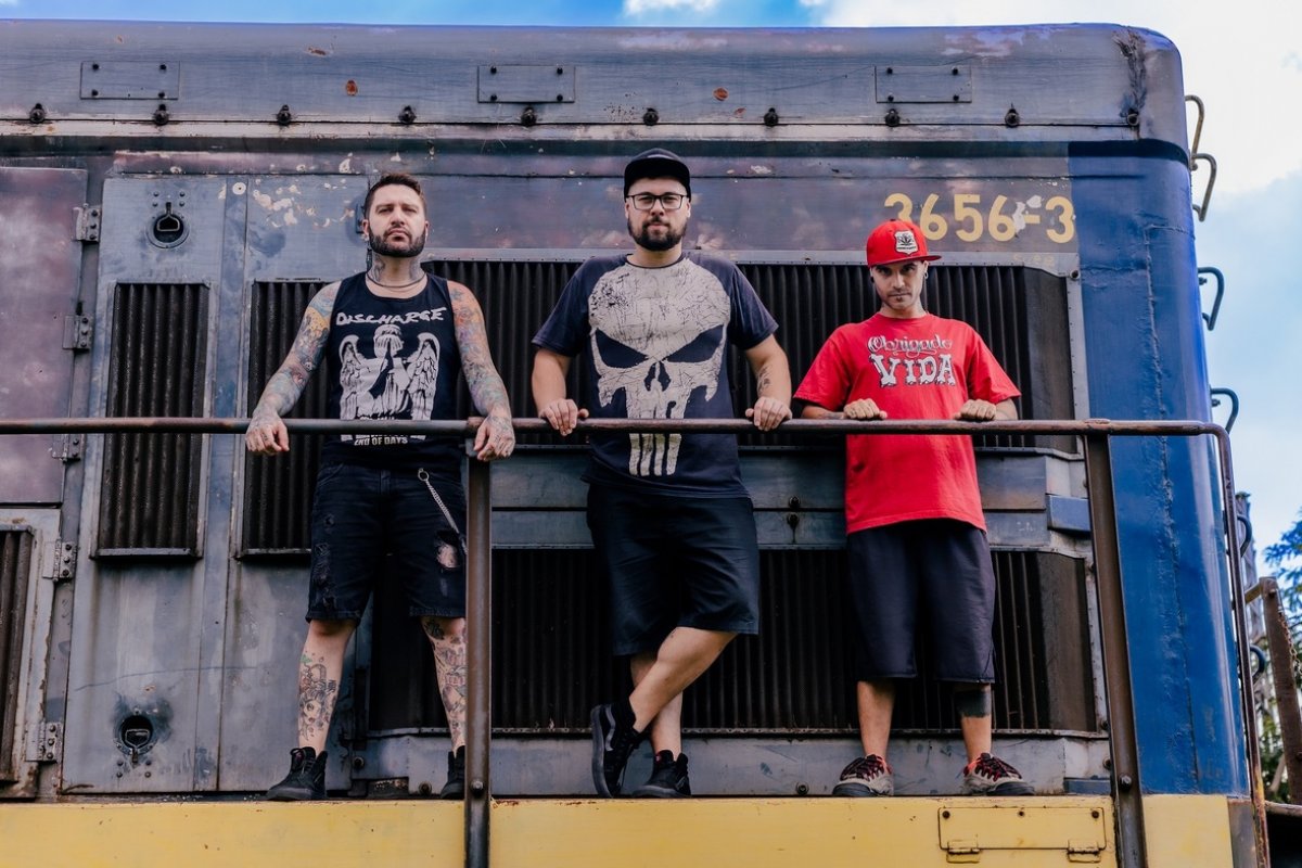 Projeto Mayhem traz críticas à sociedade no EP 'Livrai-Nos da Própria Criação'