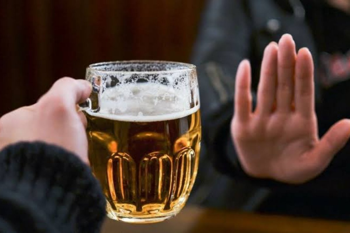 Exagerou na bebida? Confira dicas para ajudar na desintoxicação!