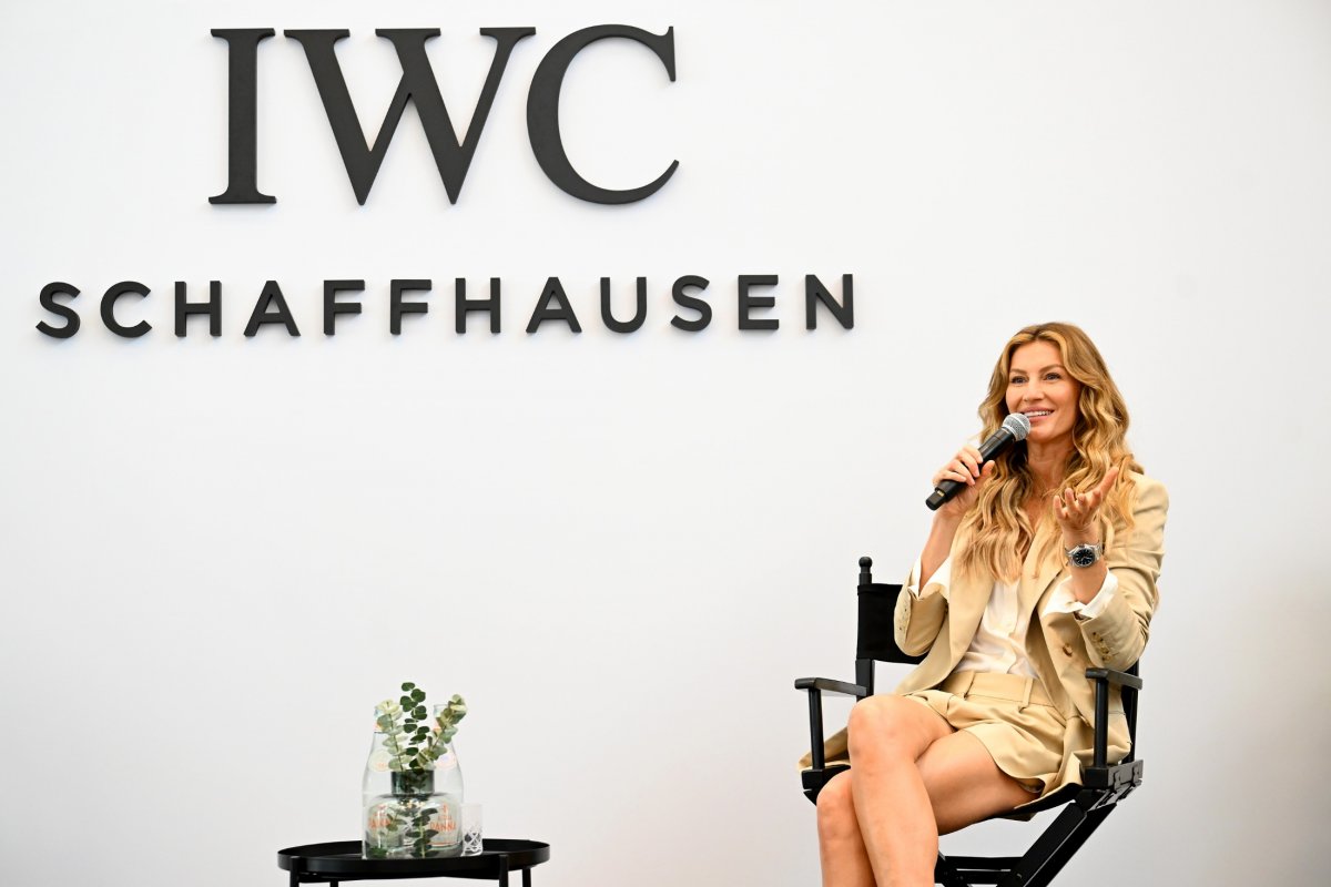 Gisele Bündchen - embaixadora da IWC - fala sobre a importância do que fazer com o tempo em Miami Art Base!l