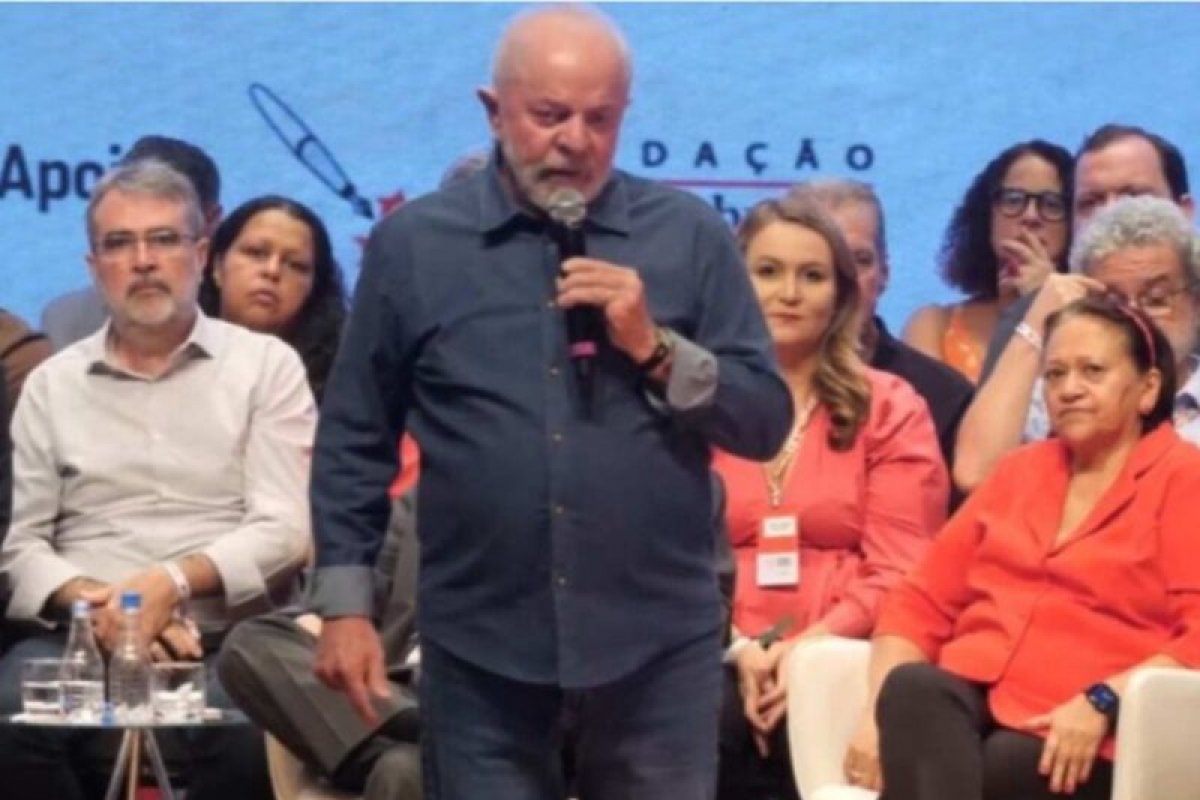 Vídeo: "Se elevam o padrão de vida e aprendizado, não votam mais no PT" diz Lula em evento