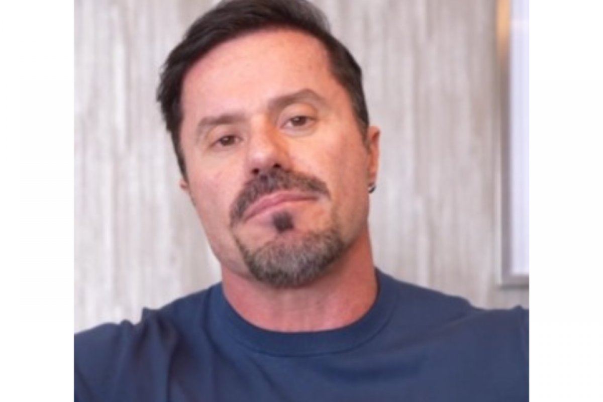 Vídeo: Influenciador Cariani se pronuncia após ser alvo de investigação da PF