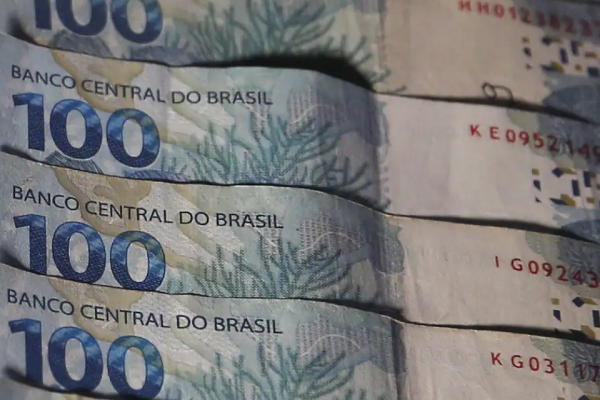 Regularizar precatórios vai poupar R$ 33,7 bi em pagamento de juros, diz Fazenda