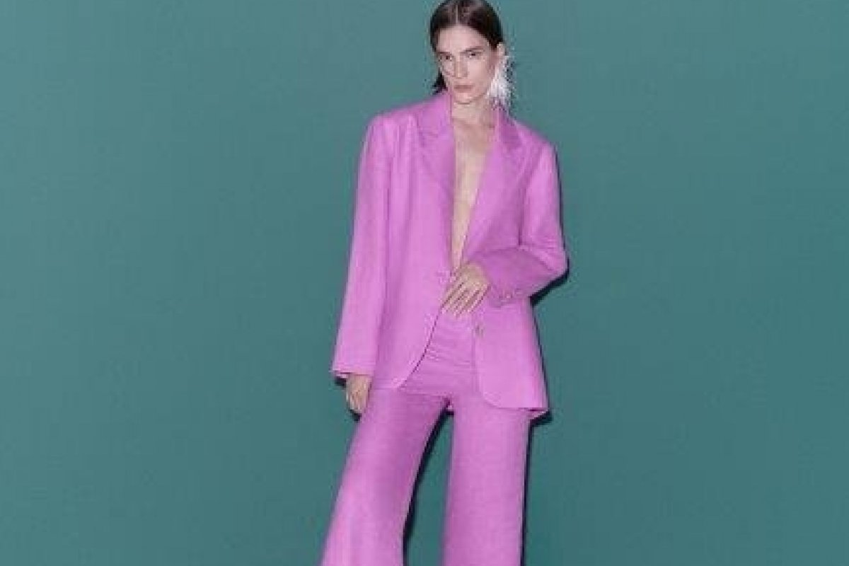 Nova grife brasileira incorpora tons clássicos e prints exclusivos em coleção, que celebra a chegada da marca para o varejo!