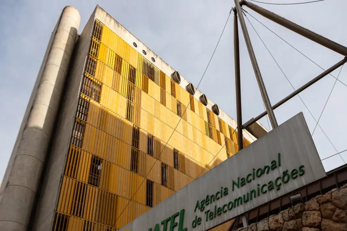 Anatel bloqueia 3,9 mil servidores clandestinos em operações contra pirataria de TV por assinatura