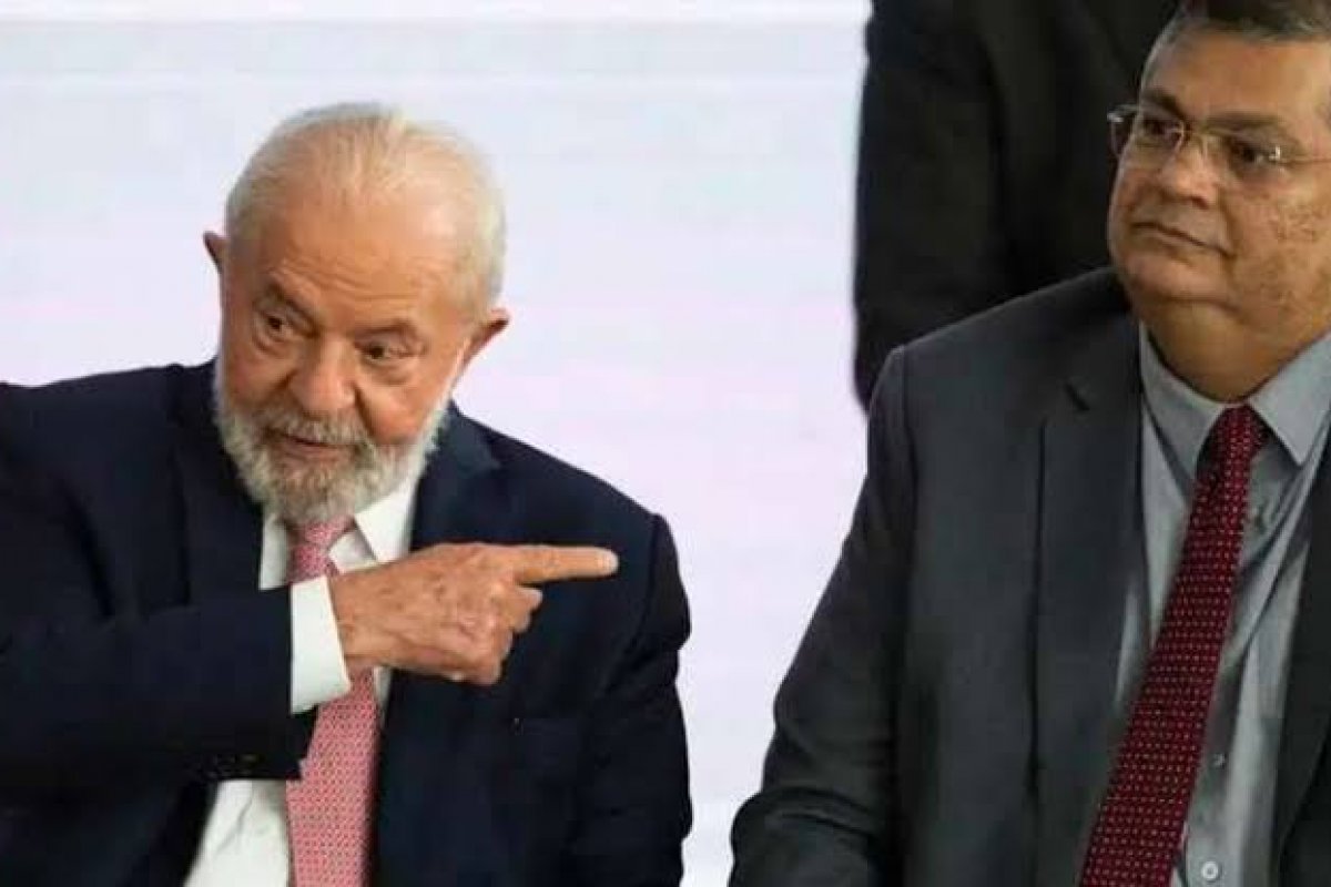 Vídeo: "Colocamos um ministro comunista no STF", diz Lula afirmando felicidade